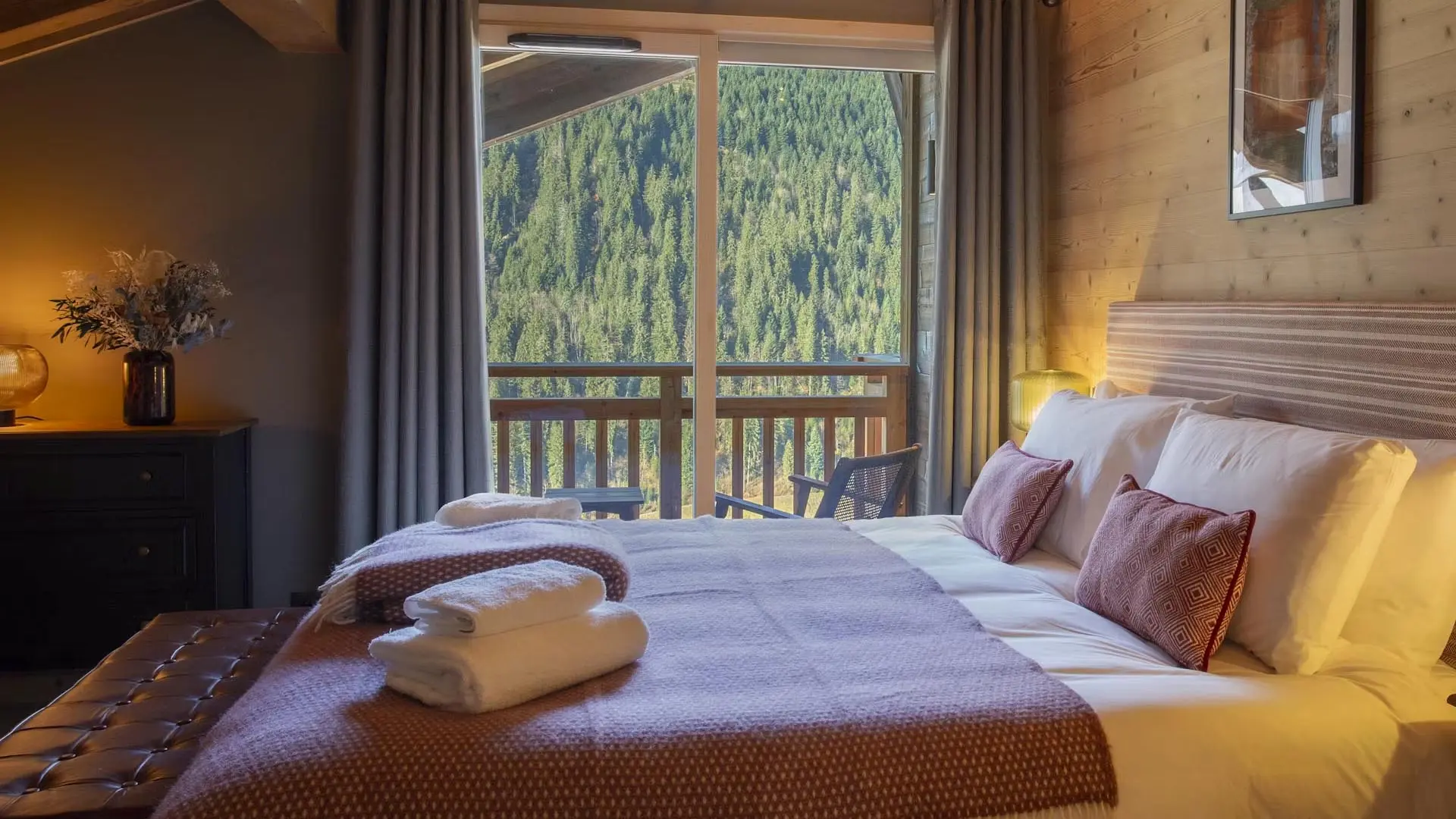 Chambre double avec balcon, vue montagnes