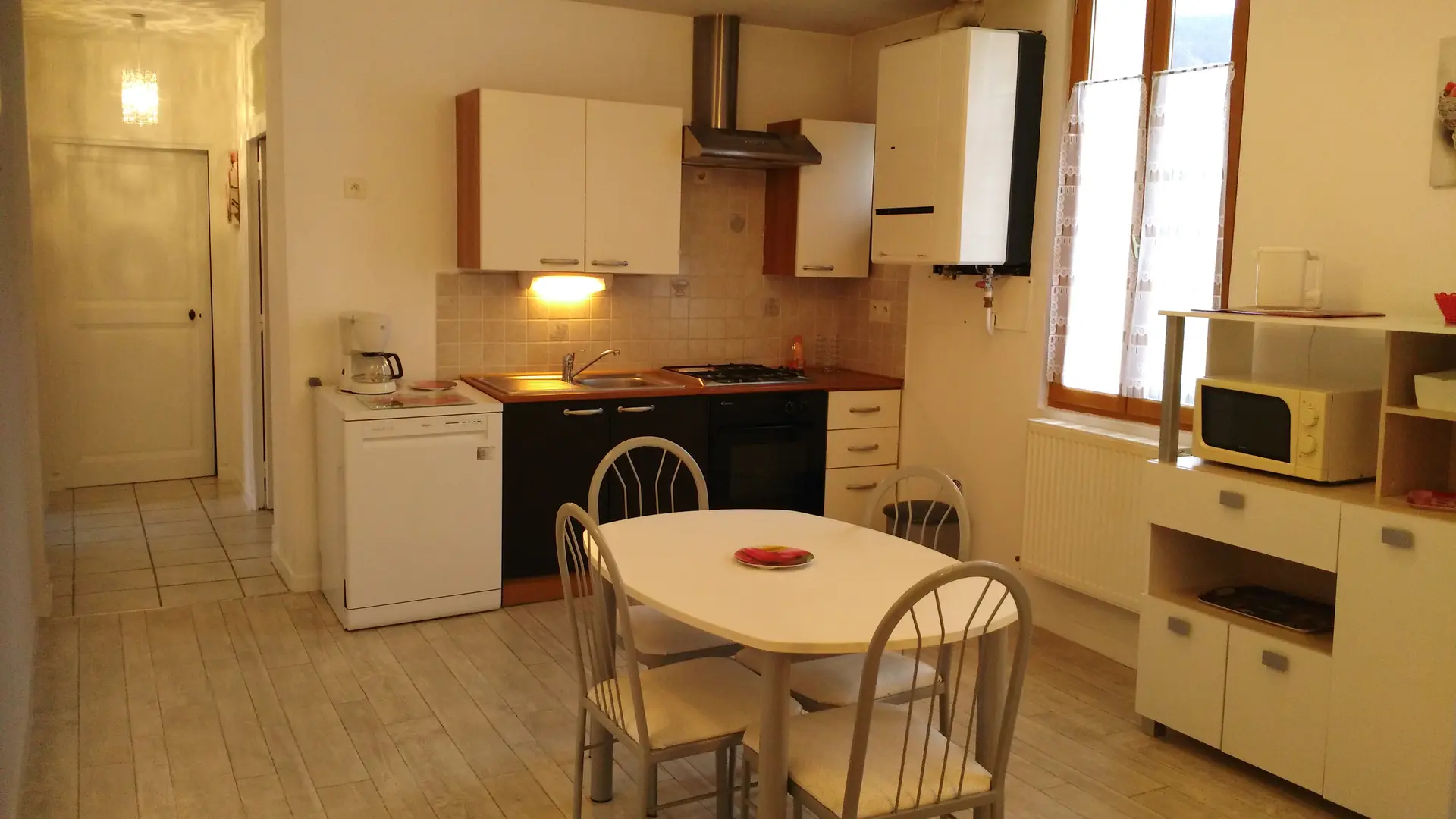 Appartement T2, Place des Cordeliers - Digne les Bains