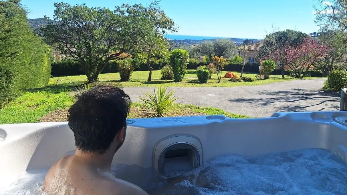 Gîte Villa les Seringas - Jacuzzi SPA- Gîtes de France Alpes-Maritimes