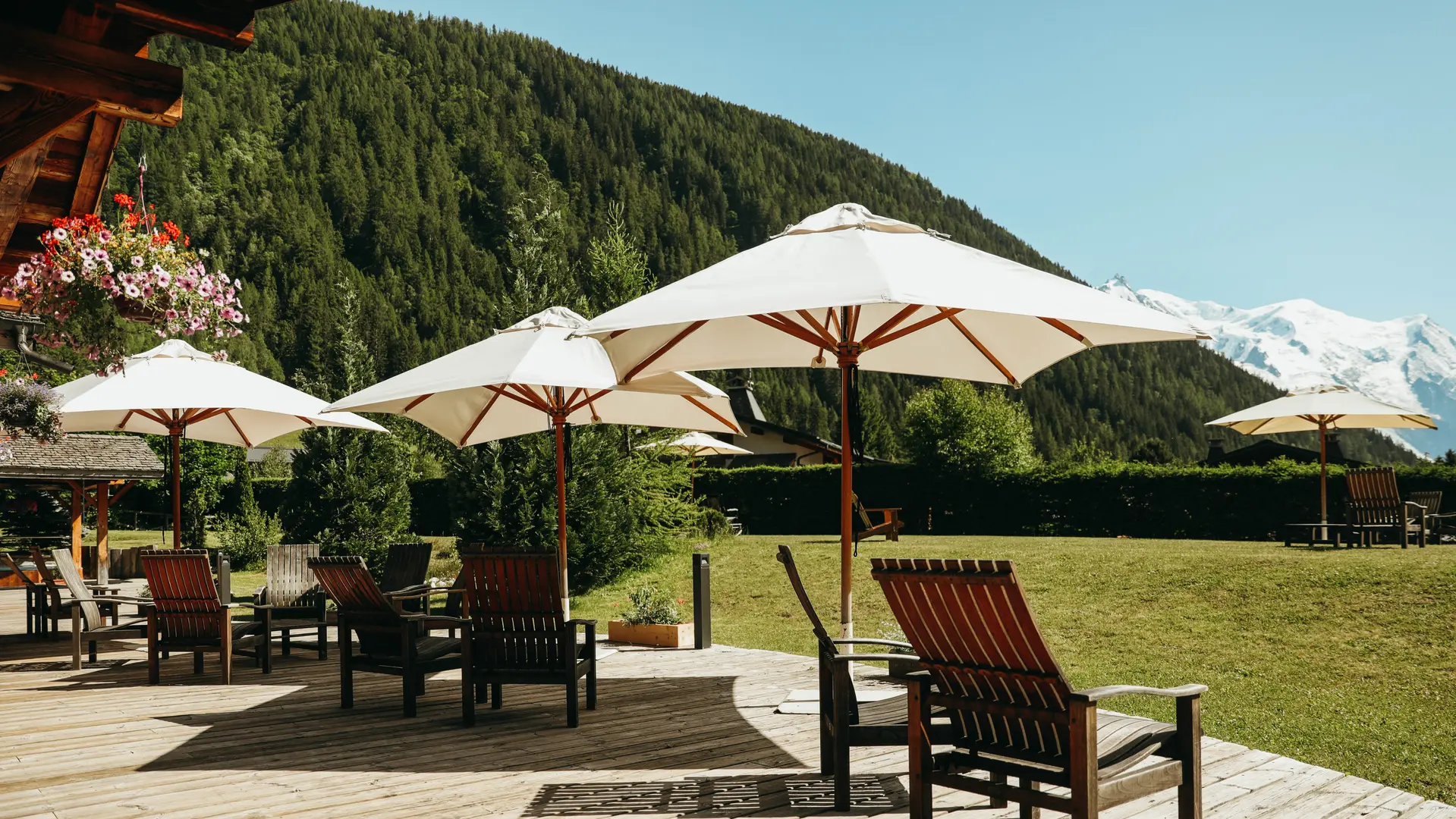 Terrasse face au Mont Blanc
