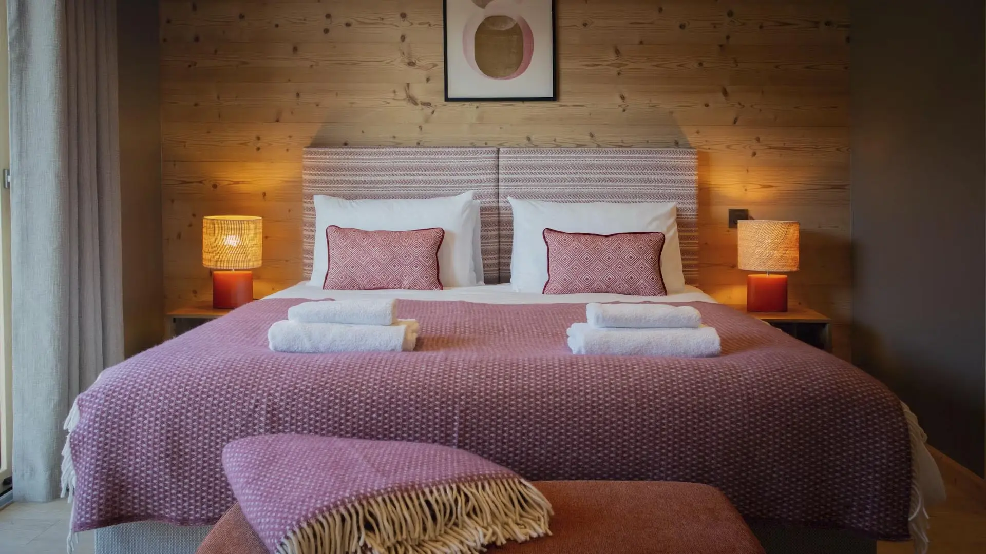 Chambre avec lit double