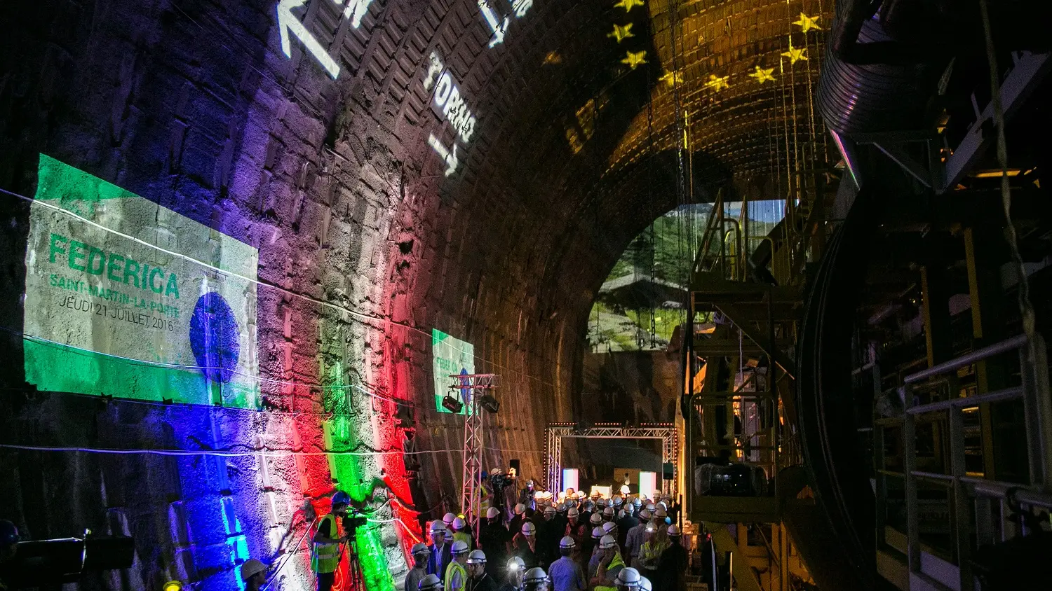 agenceevenementielleaixlesbainsrivieradesalpespoissondavril