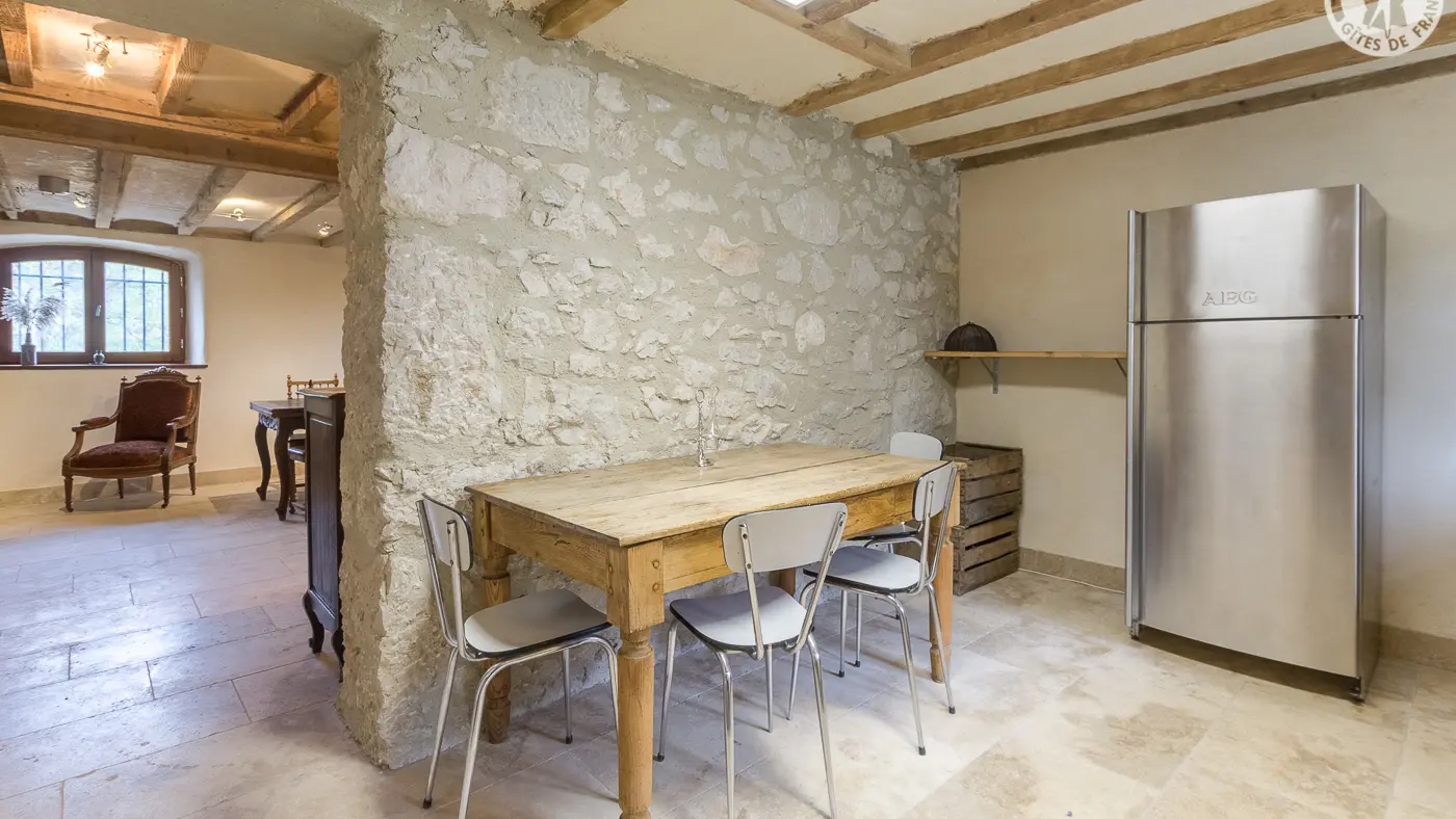 Table cuisine gite