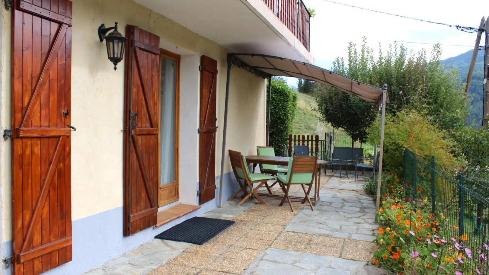 Gîte L'Aubépine de Douans-Terrasse-Saint-Étienne-de-Tinée-Gîtes de France des Alpes-Maritimes