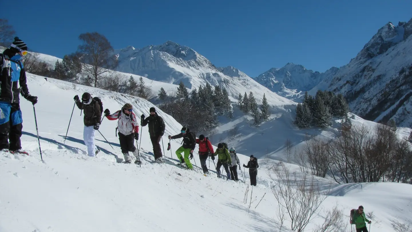 Randonneurs raquette Aiguillon