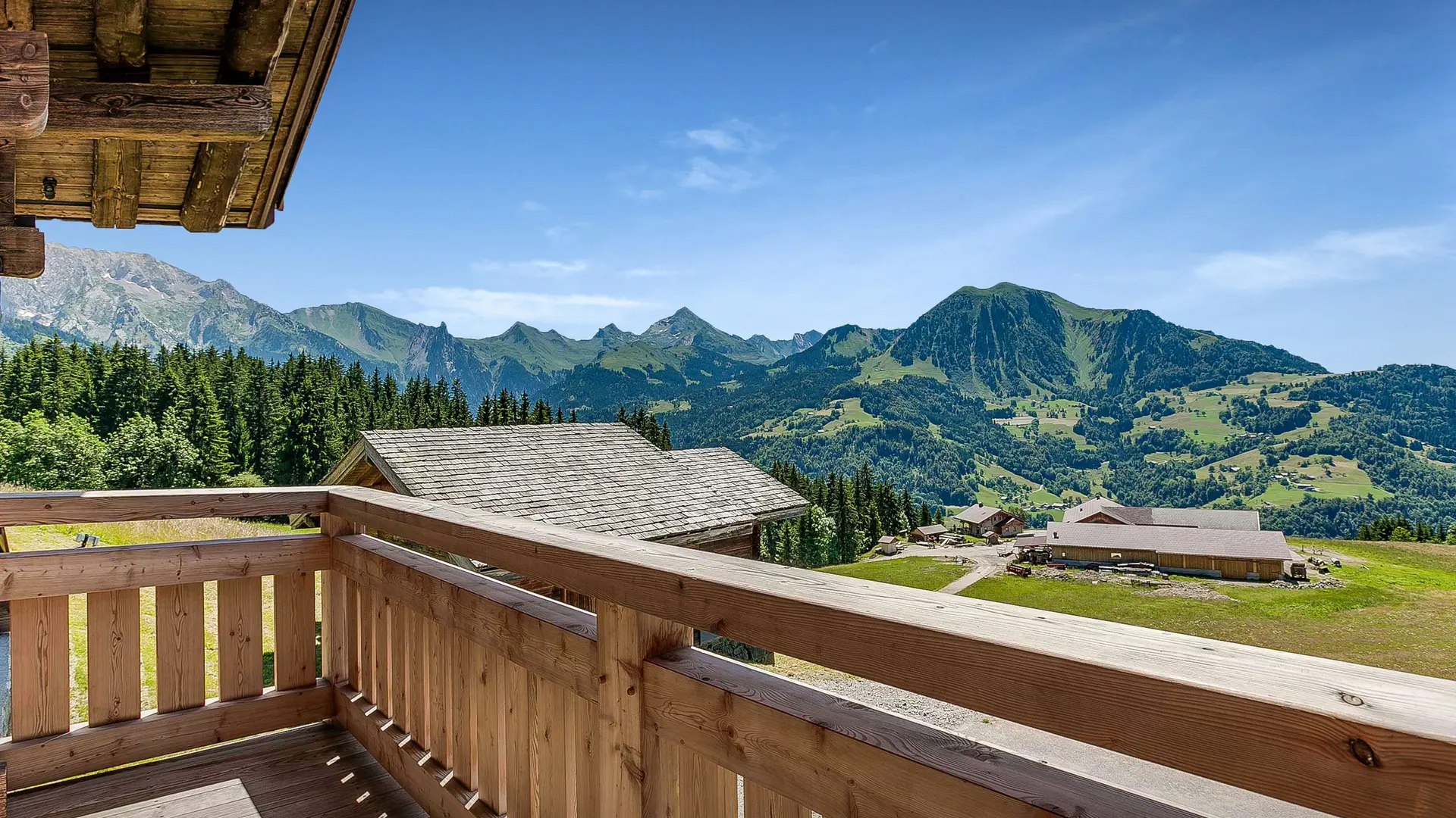 Chalet Le Nova - OVO NETWORK