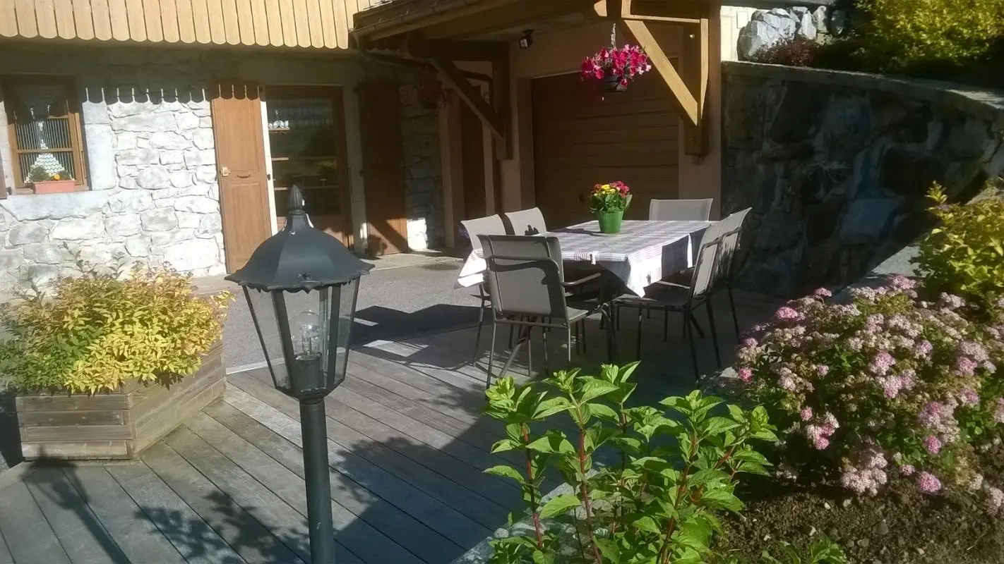 Terrasse privative au gîte