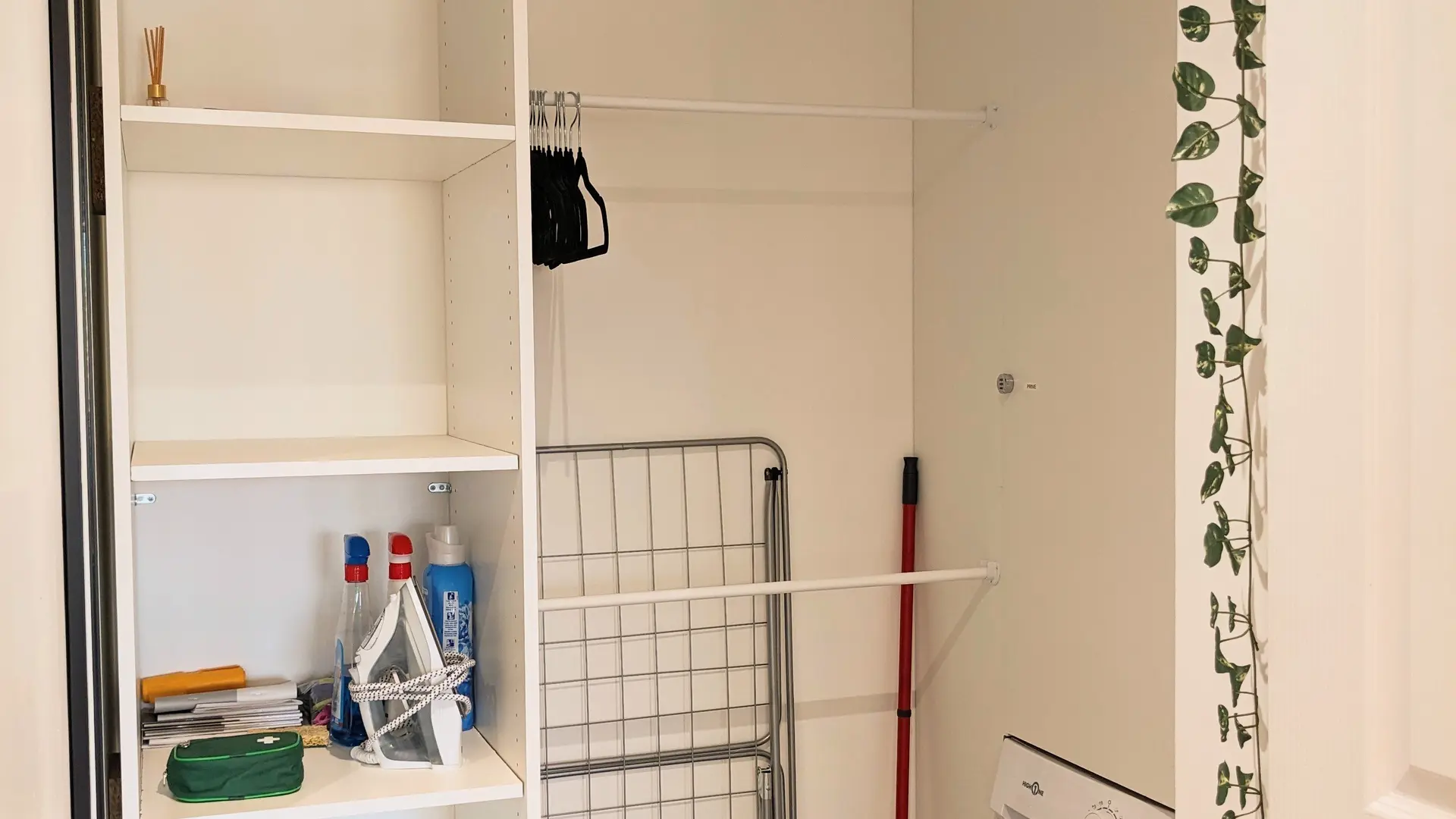 Placard et lave linge