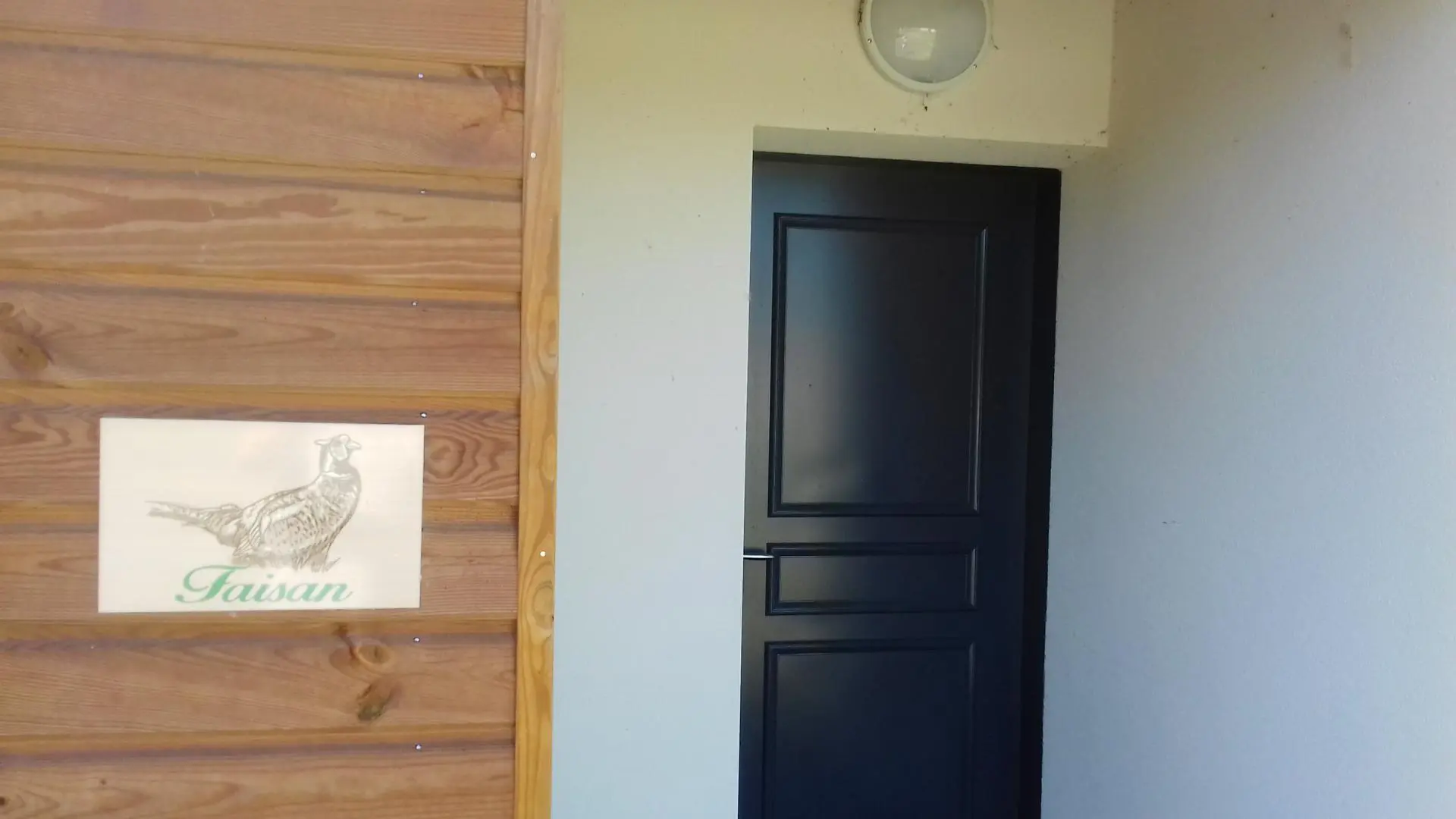 Entrée du chalet.