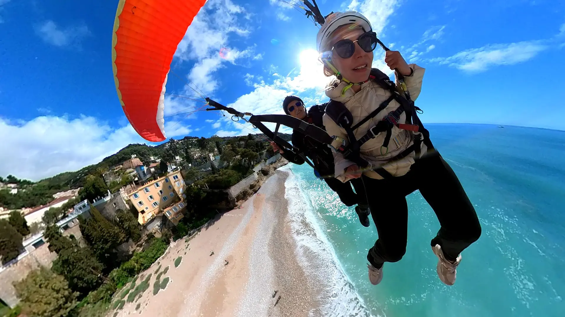 Atterrissage sur la plage du Golfe bleu