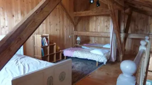 La mezzanine.