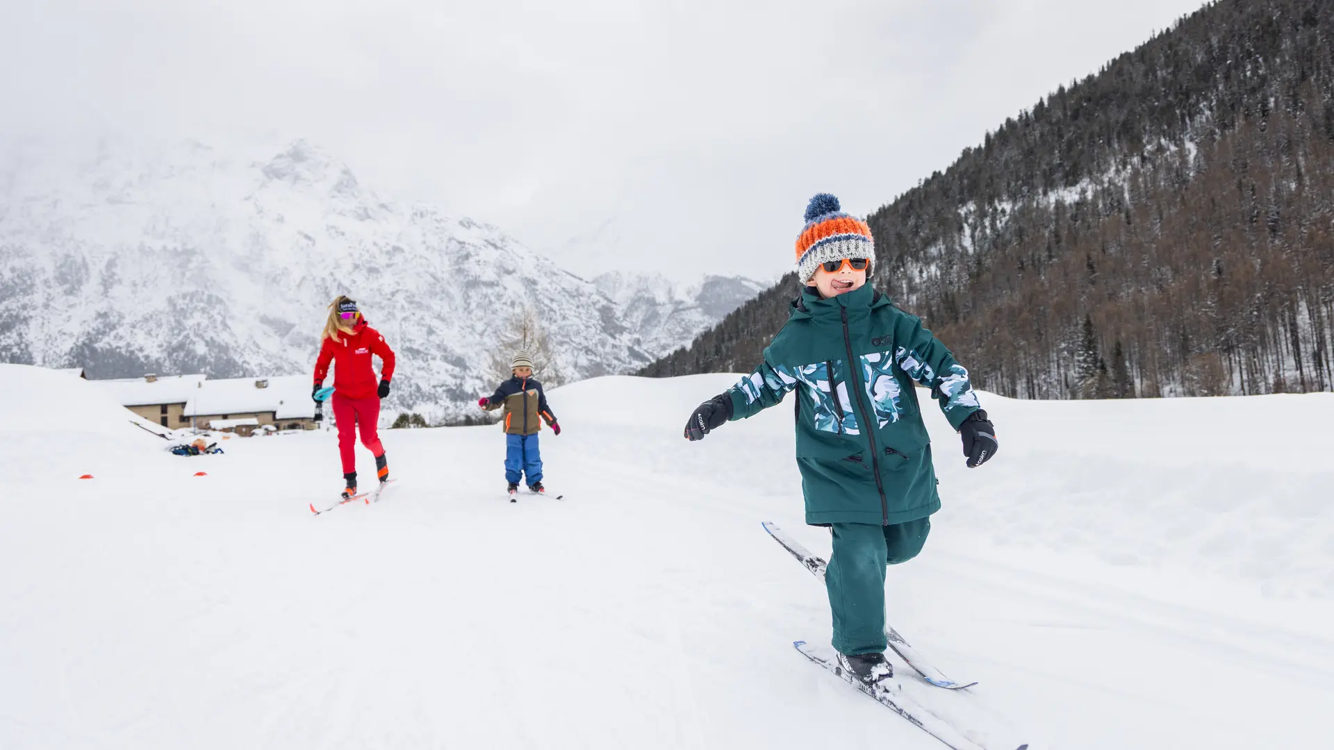Ski de fond enfant avec l'ESF Névache