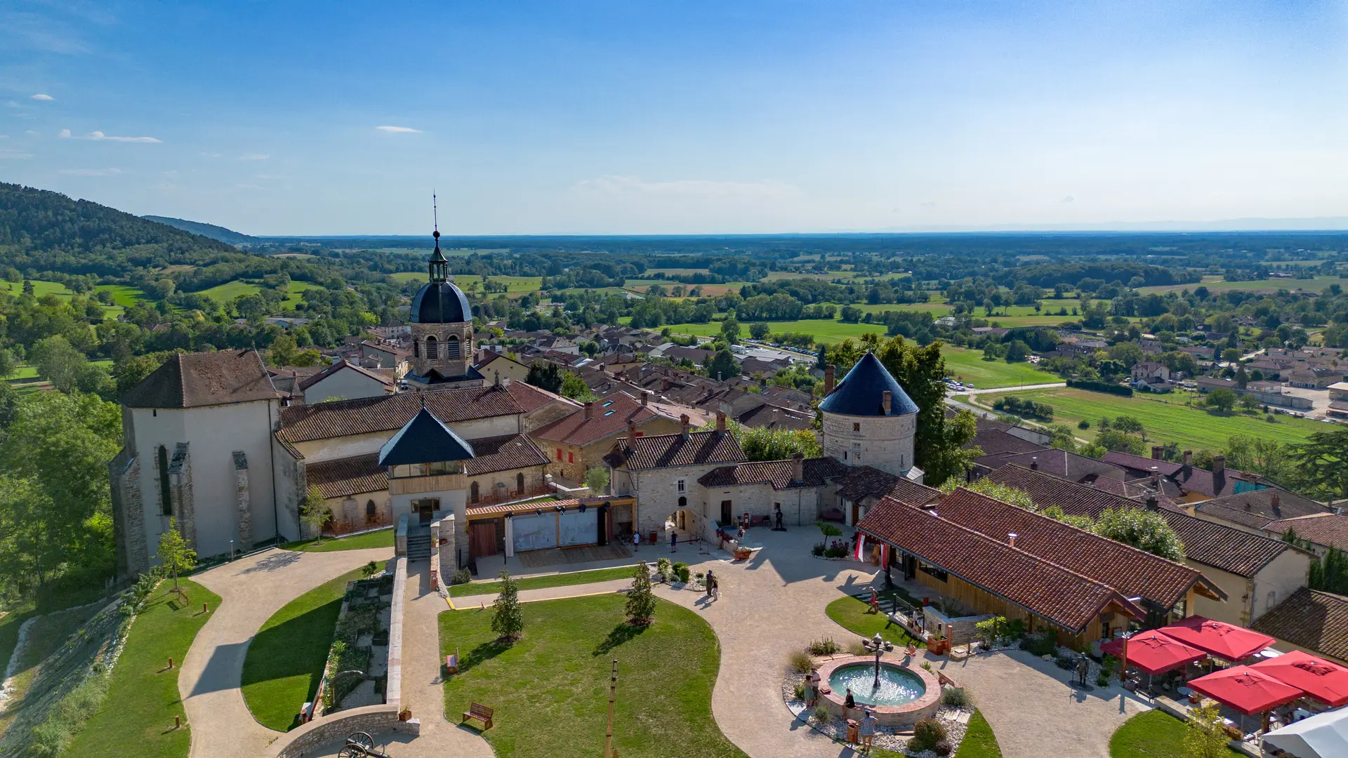 Vue aérienne du château (drône)