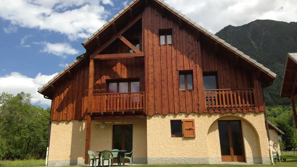 Location Meublé Résidence Les Prés-ronds. la Chapelle en Valgaudemar