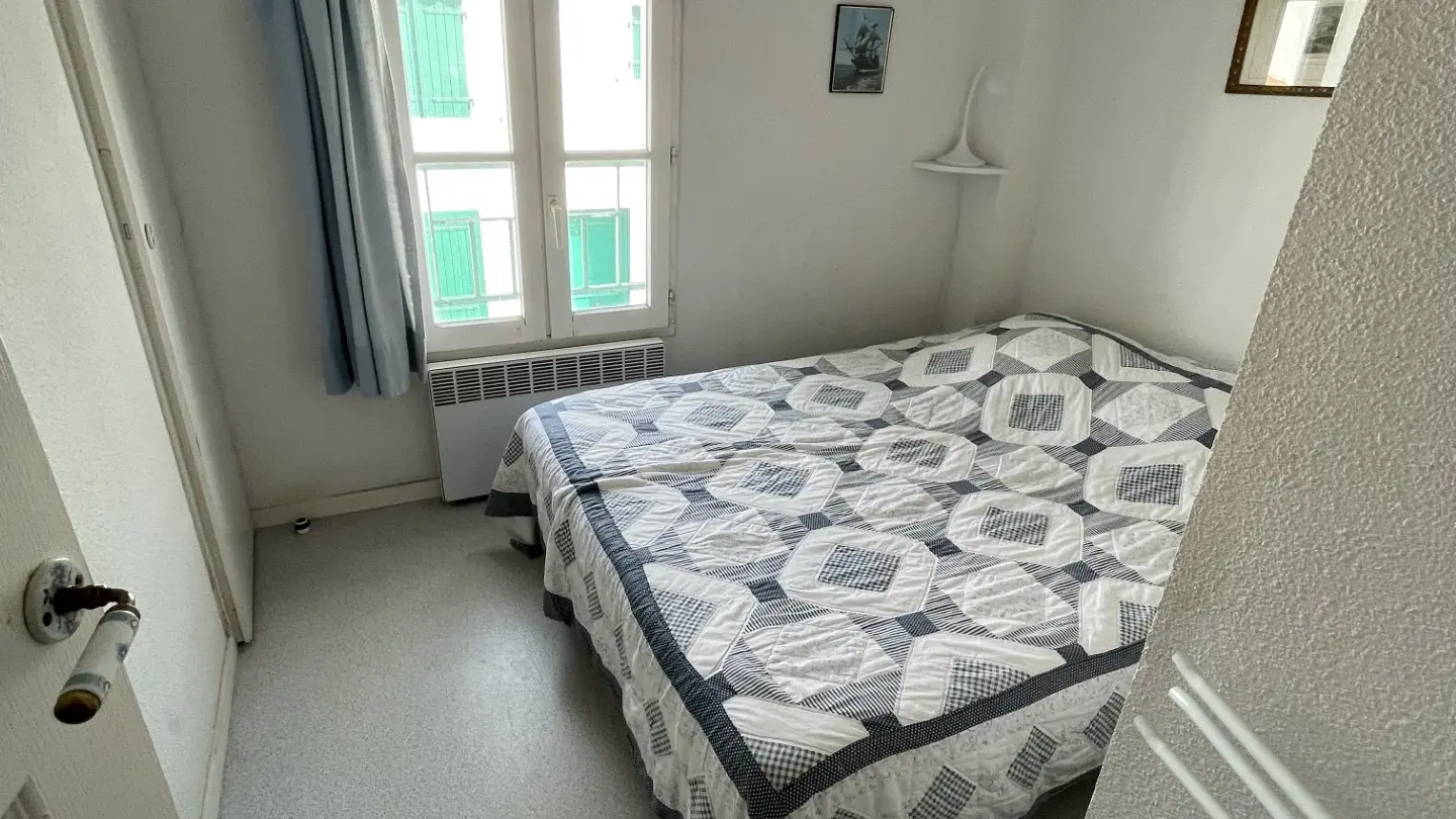 Erstes Zimmer