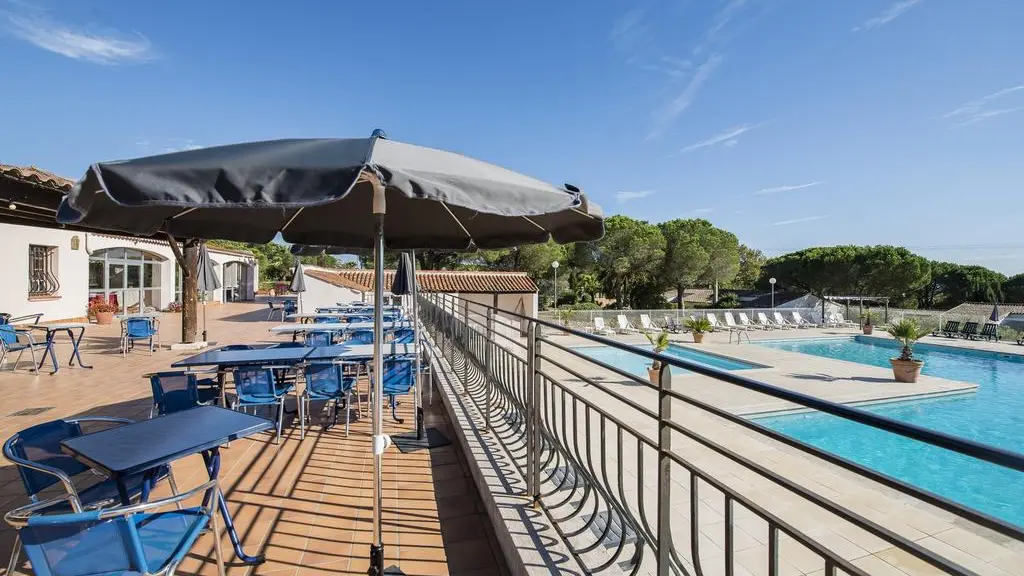 les residences du colombier Frejus piscine