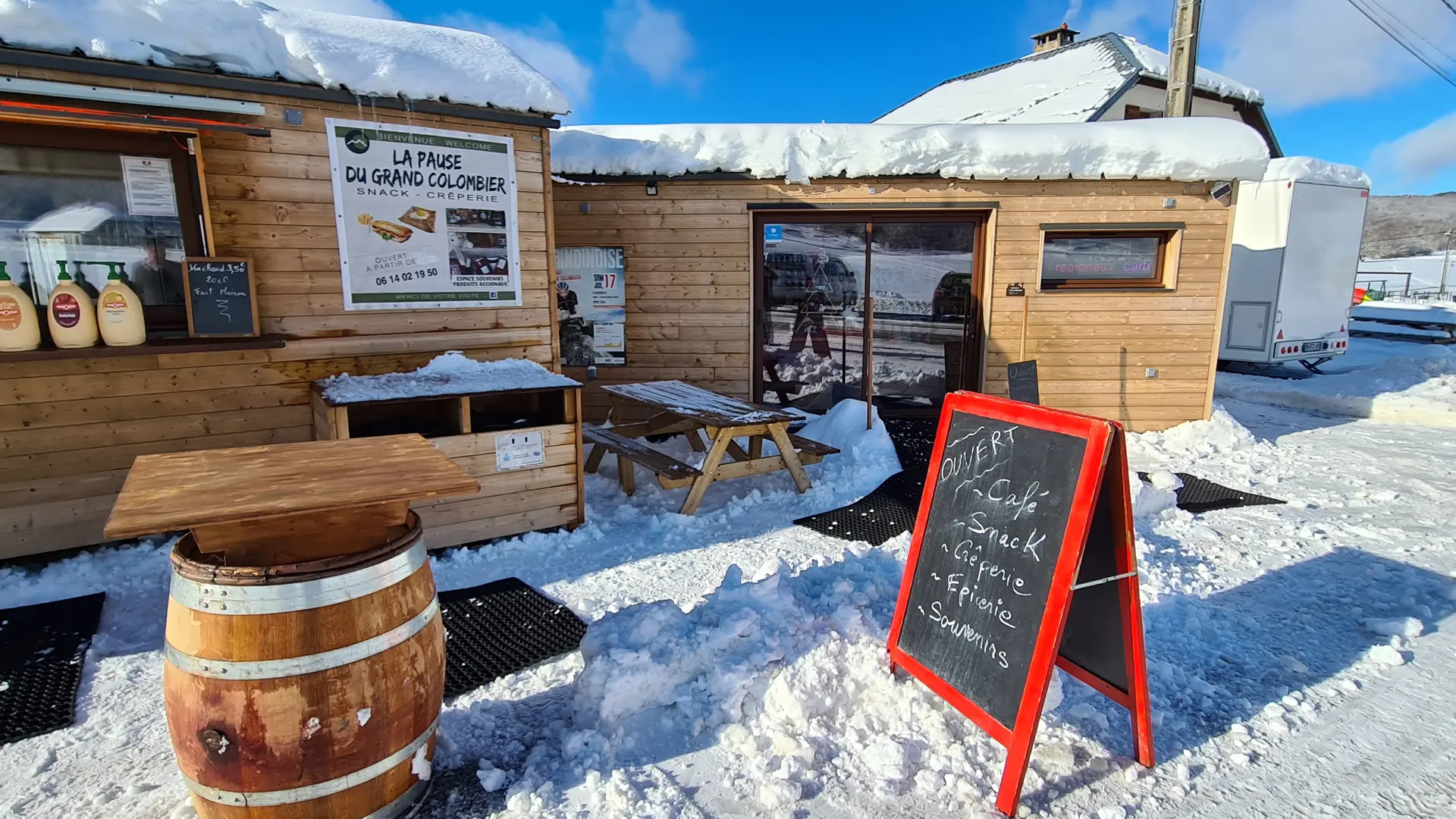 Snack la pause du Grand Colombier aux Plans d'Hotonnes