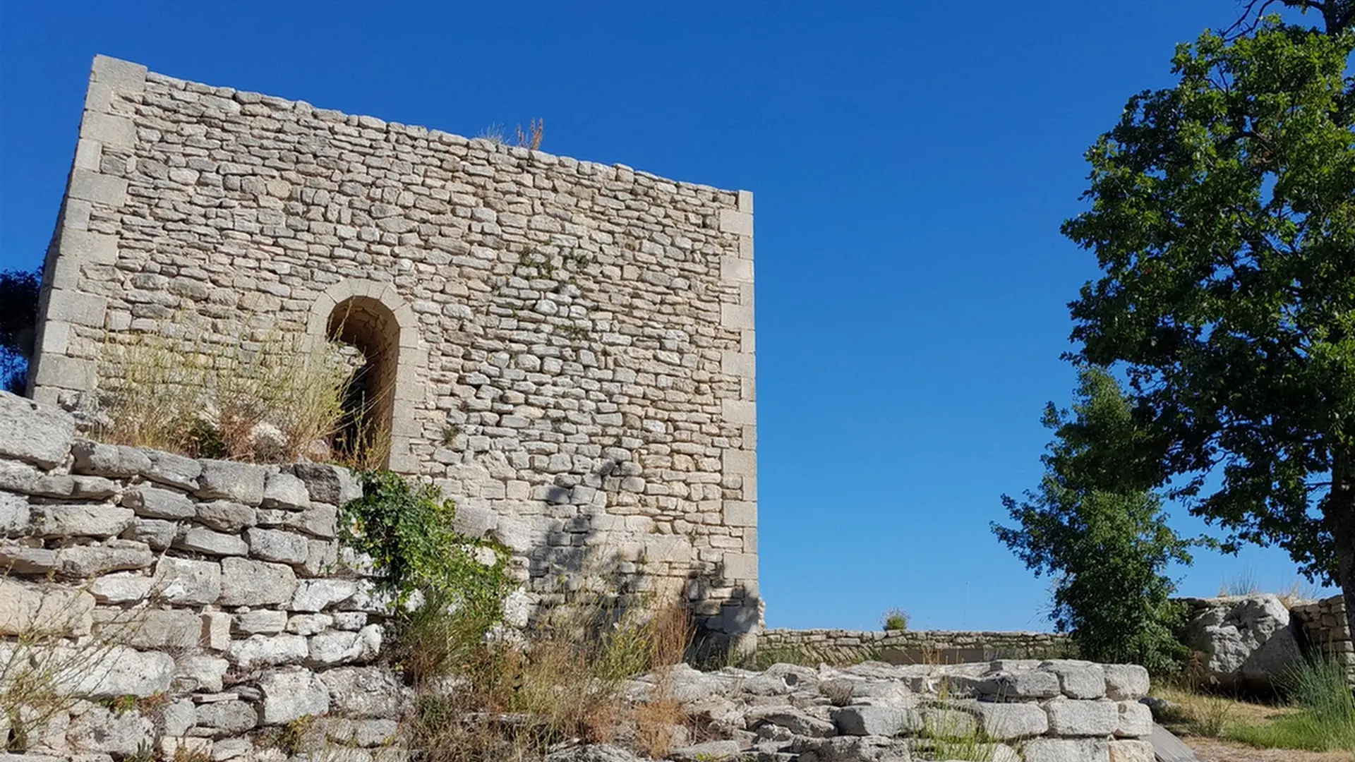 La tour de Saint-Pierre