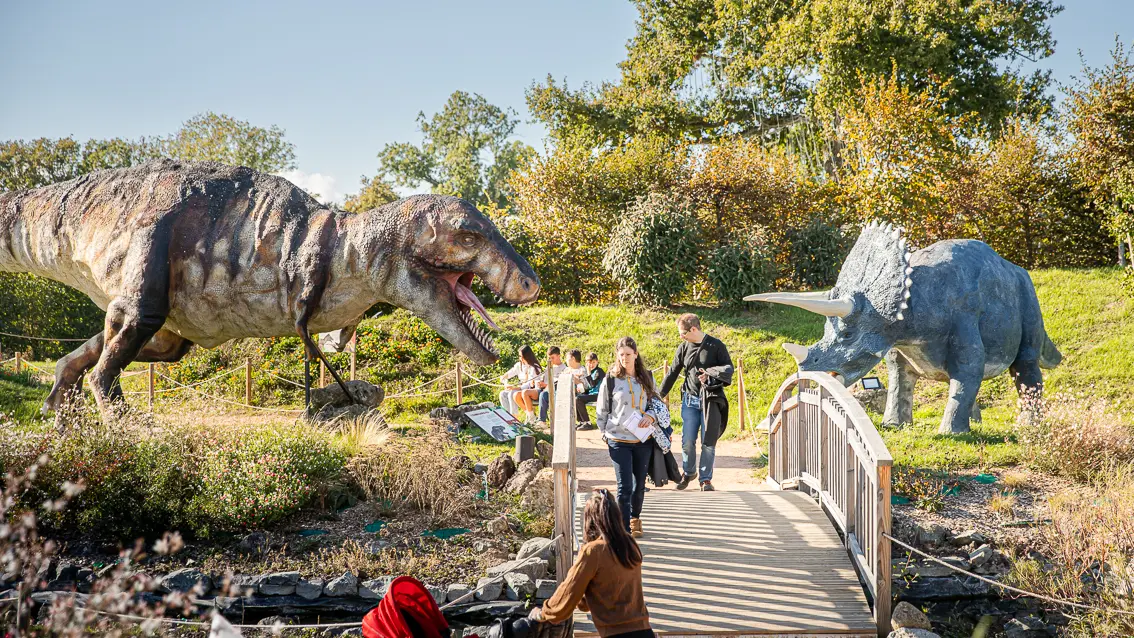 Paléopolis, la colline aux dinosaures_Gannat