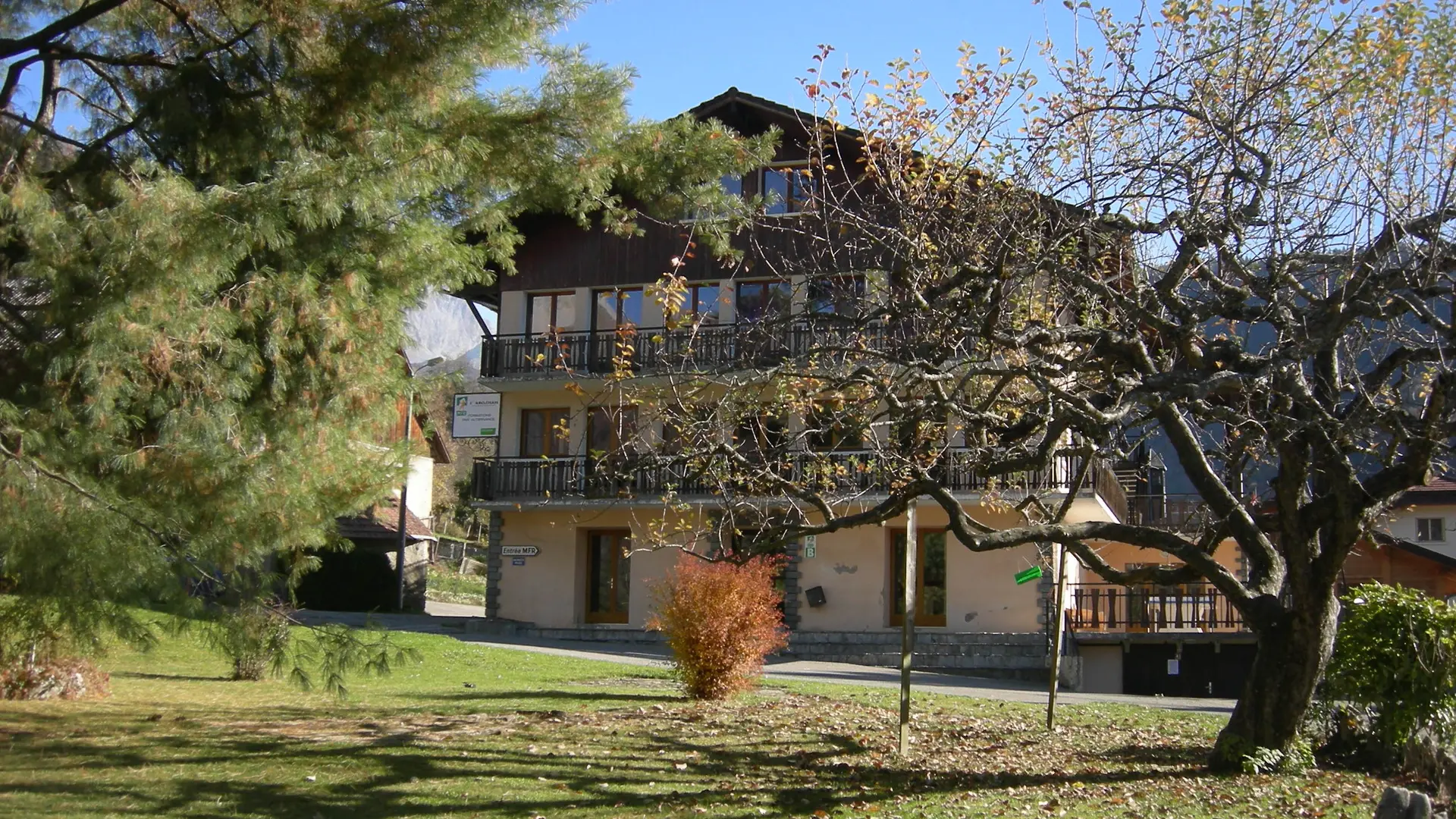 MFR Arclosan- Serraval