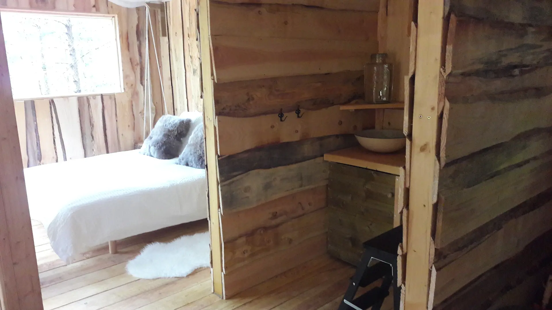 Coin chbre et coin toilette