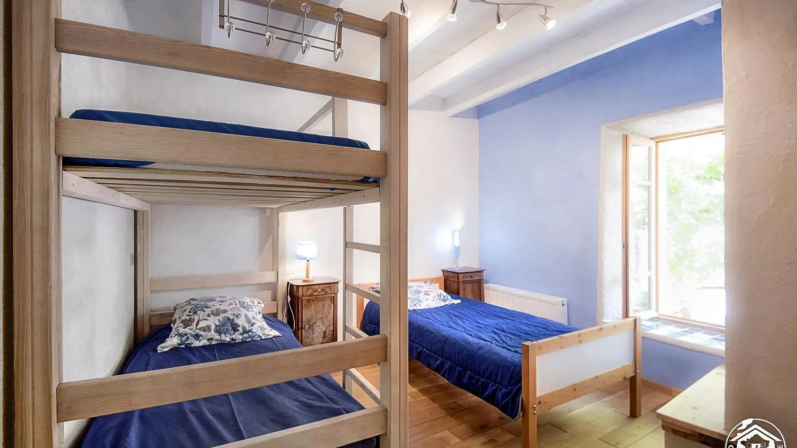 Vue sur la chambre située Ouest