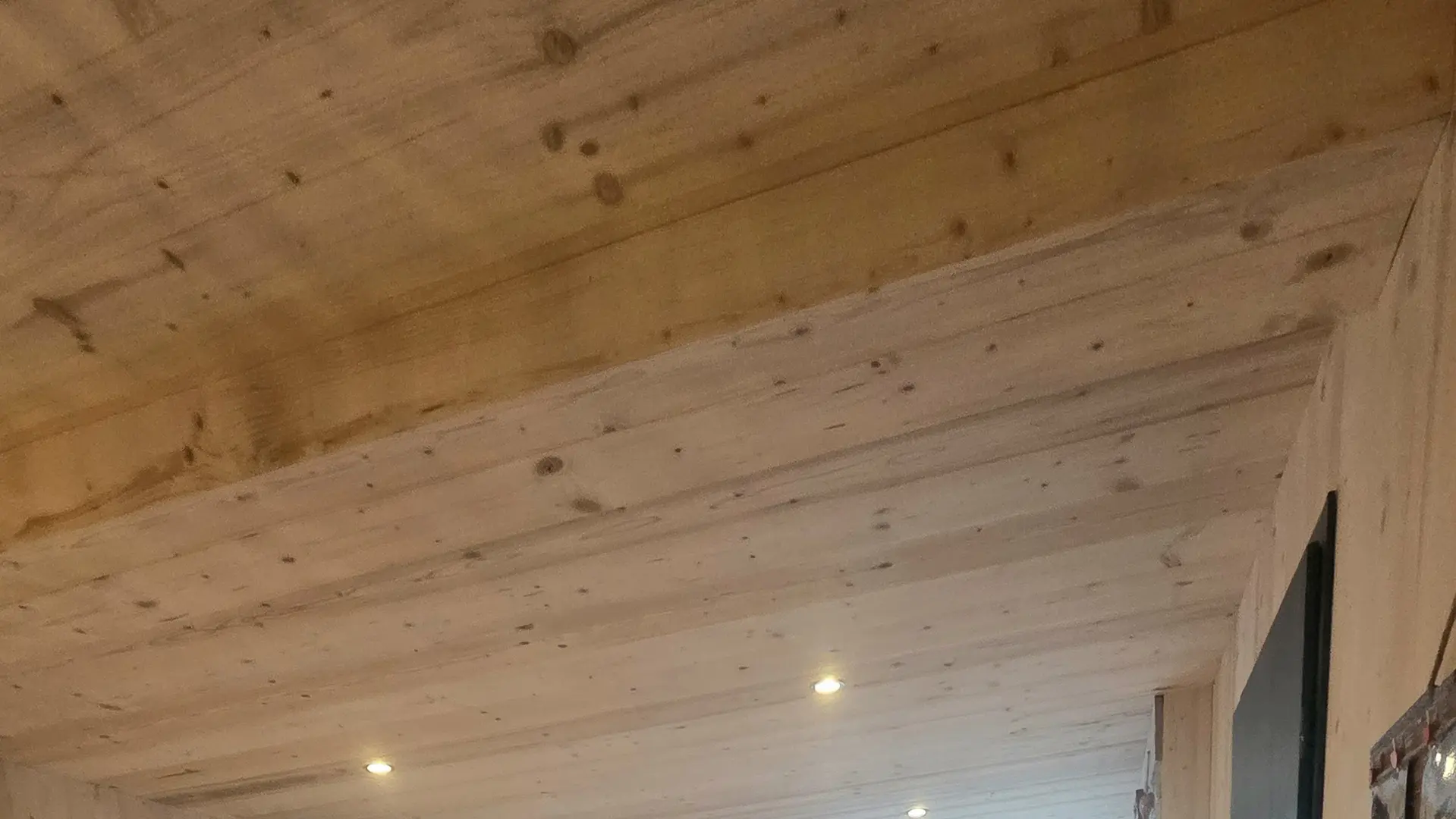 Chambre vue depuis la salle de bain