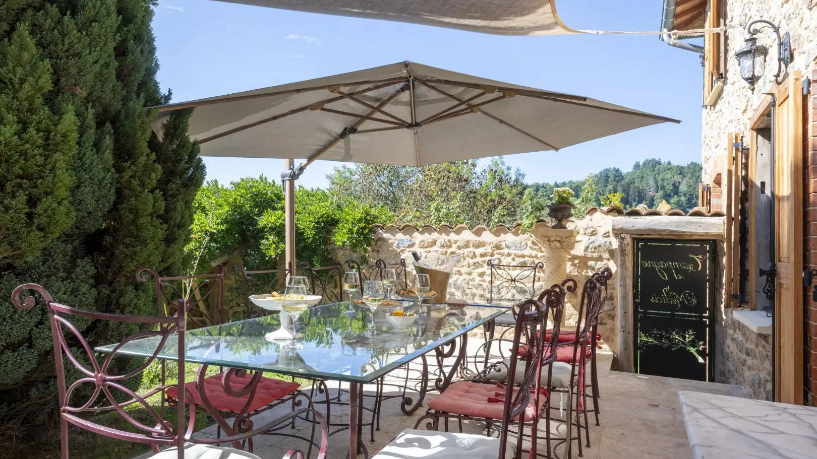 Terrasse, mobilier de jardin en ferronnerie
