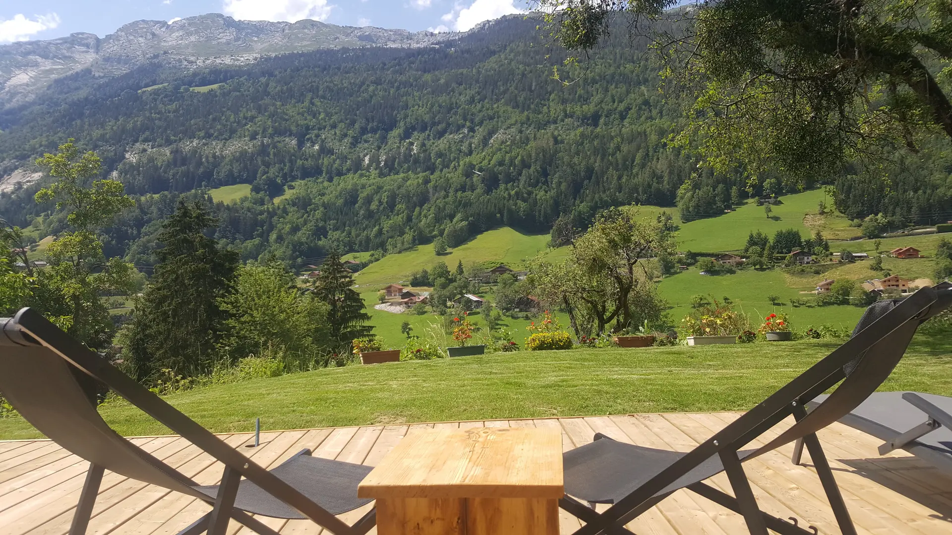 Vue depuis le chalet - Les Picaillons - La Chalet - Les Villards-sur-Thônes, Haute-Savoie