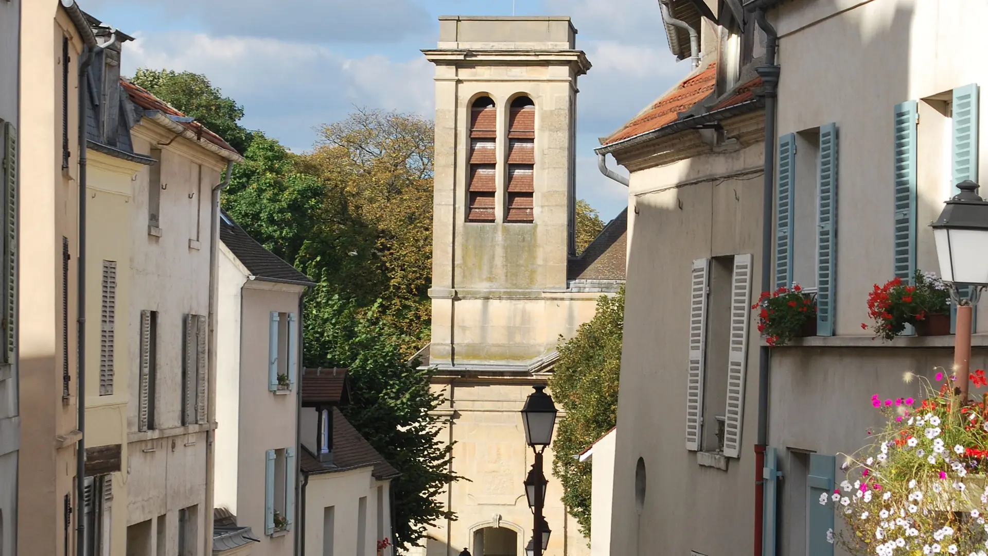 Eglise Saint Wandrille, Le Pecq