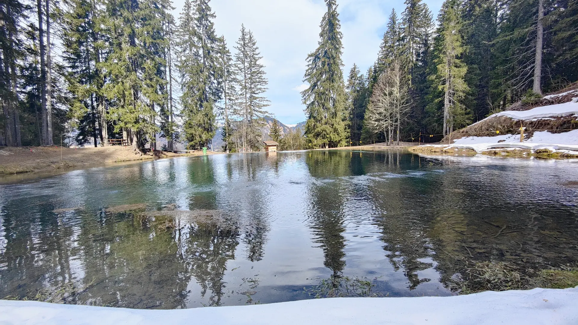 Photo du lac en mars 2024