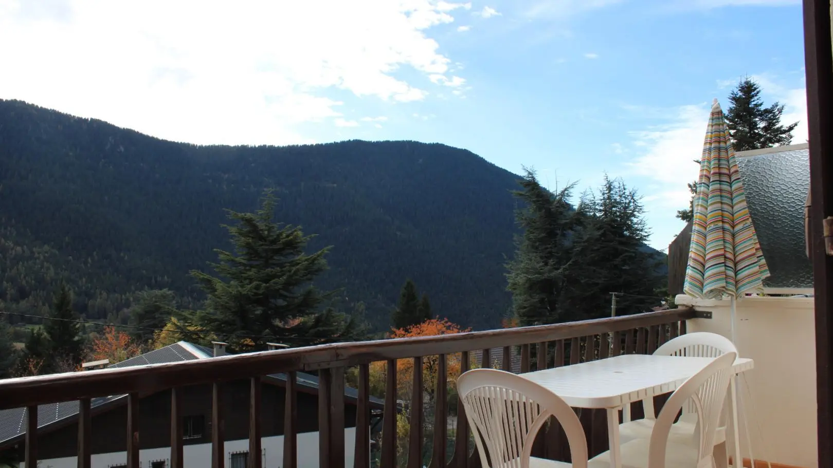 Gîte Chez Memene-Terrasse-Valdeblore-Gîtes de France des Alpes-Maritimes