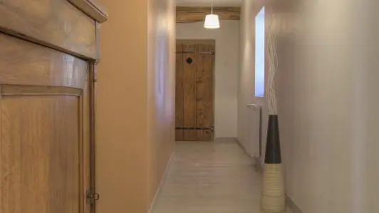 Couloir qui désert 3 chambres d'hôtes.