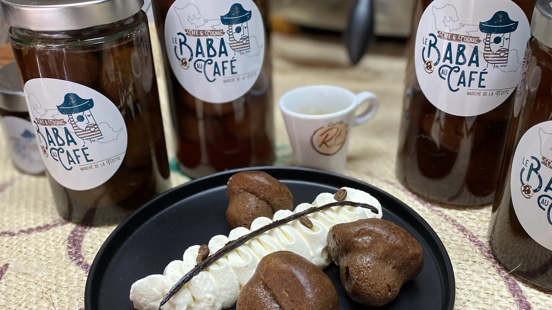 Baba au café