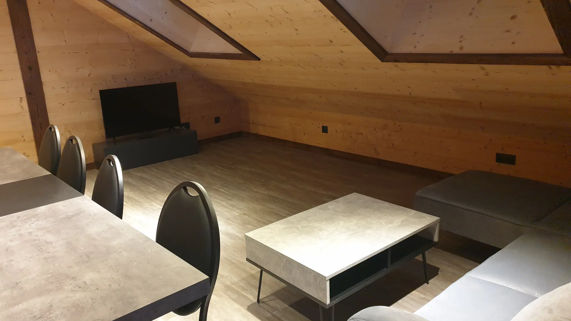 5 pièces mezzanine - Chalet les Cerfs