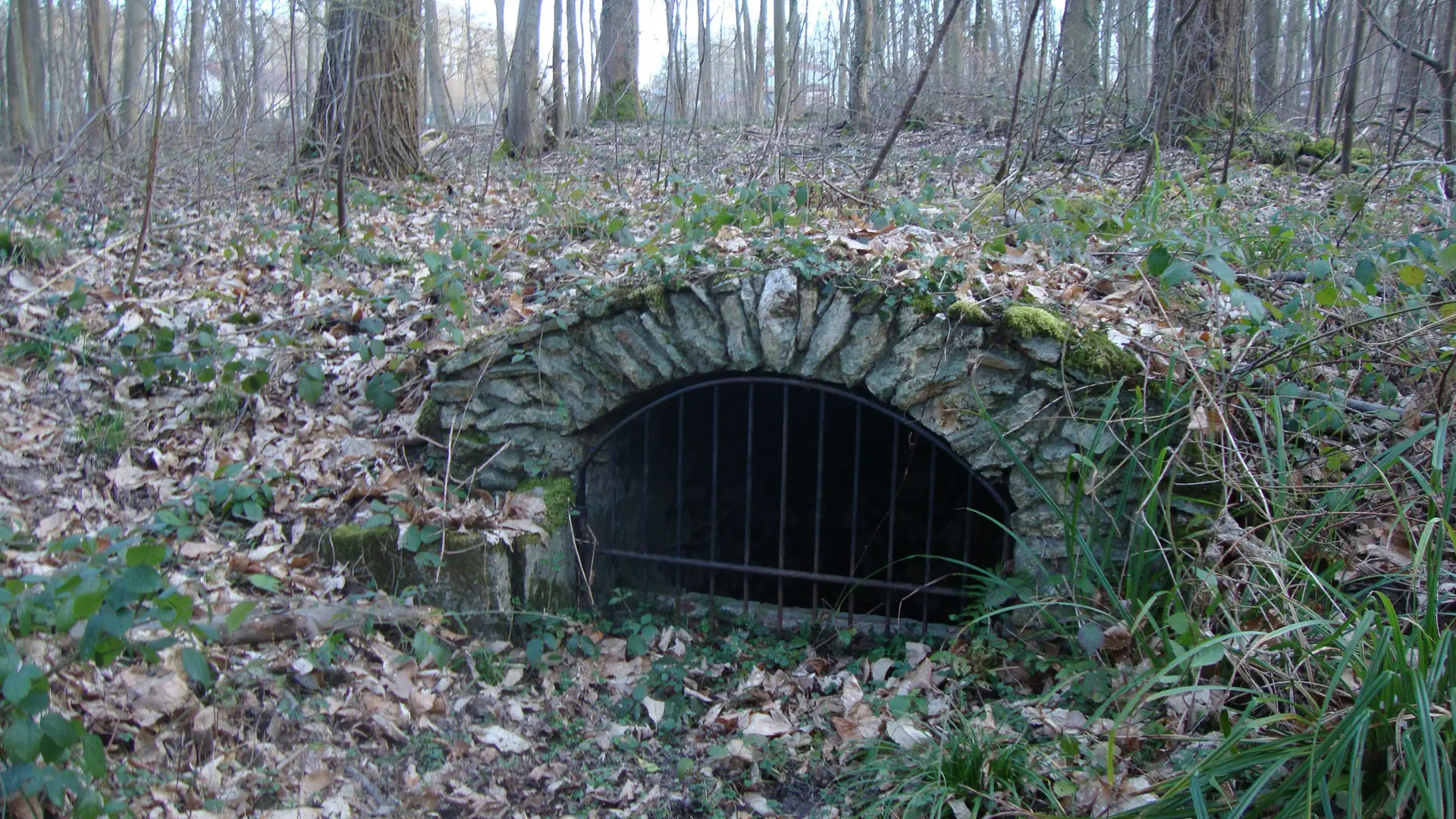 Etape 4 - Fontaine de la Maison Rouge