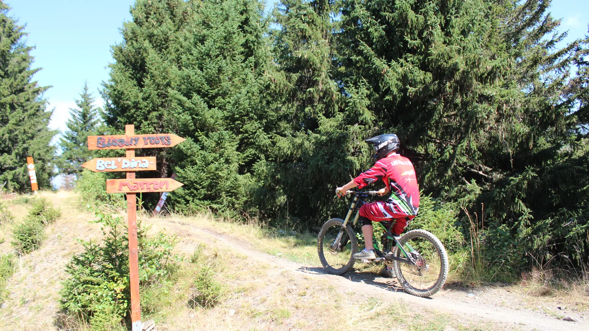 VTT de descente aux 7 Laux