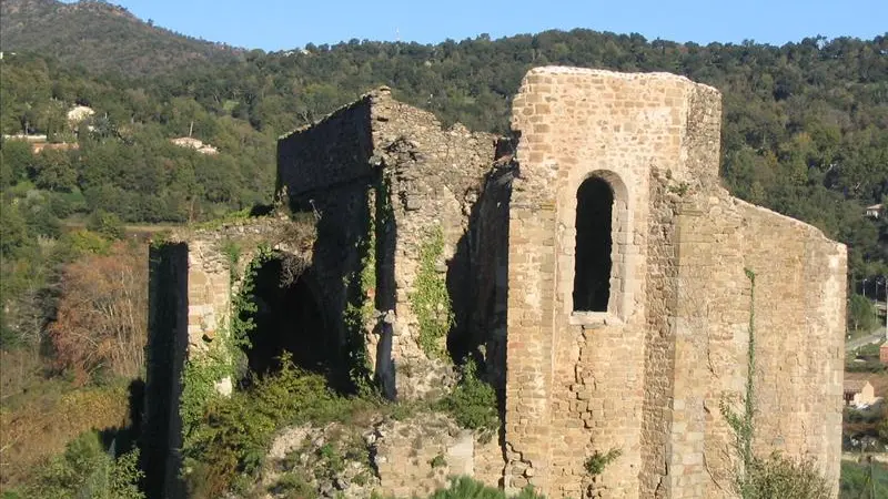 Collobrières : ruines de l'ancienne église St Pons