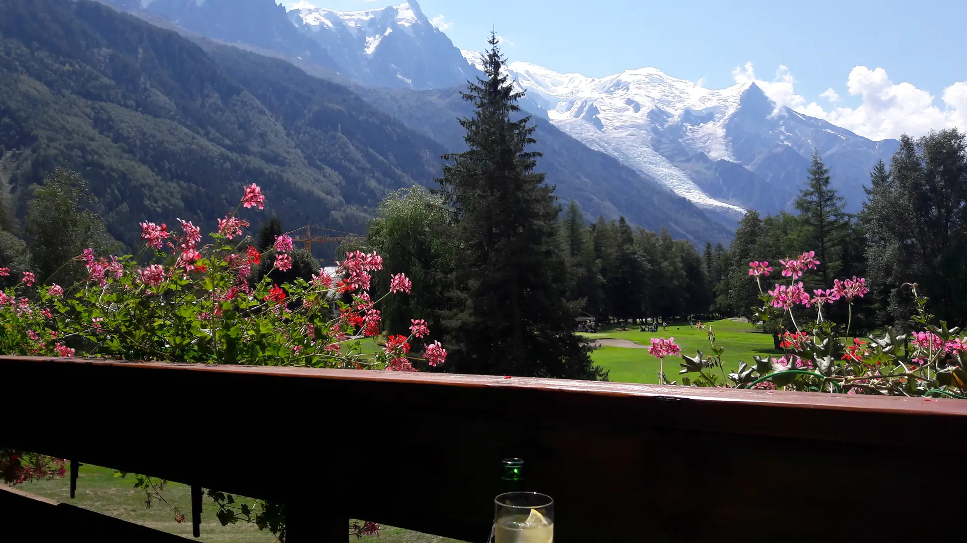 Hotel Le Labrador vue depuis Chambre Mont Blanc