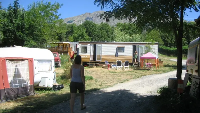 Camping Le Grand Pré CHORGES