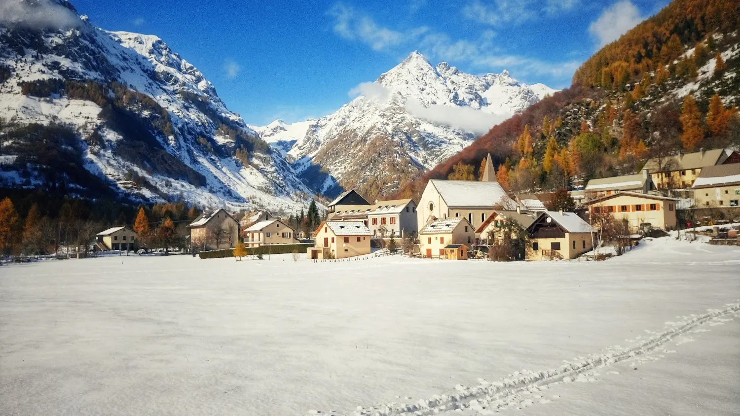 Auberge des Ecrins, Champoléon, vallée du Champsaur, Hautes-Alpes