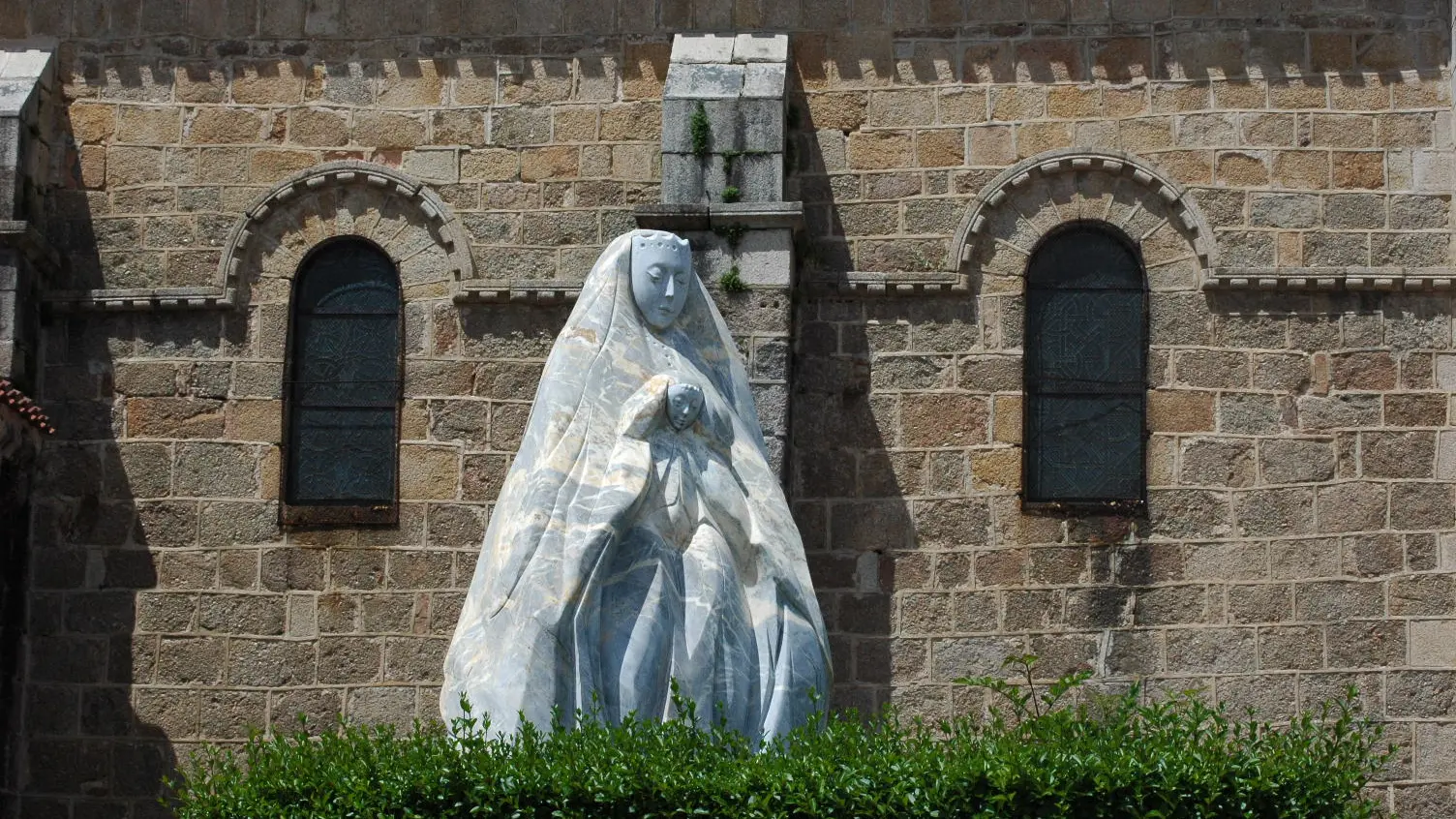 Oeuvre d'art à Châtel-Montagne