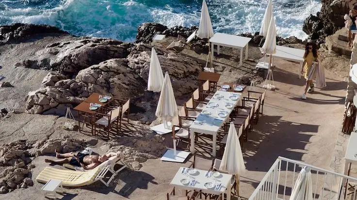 La terrasse en bord de mer