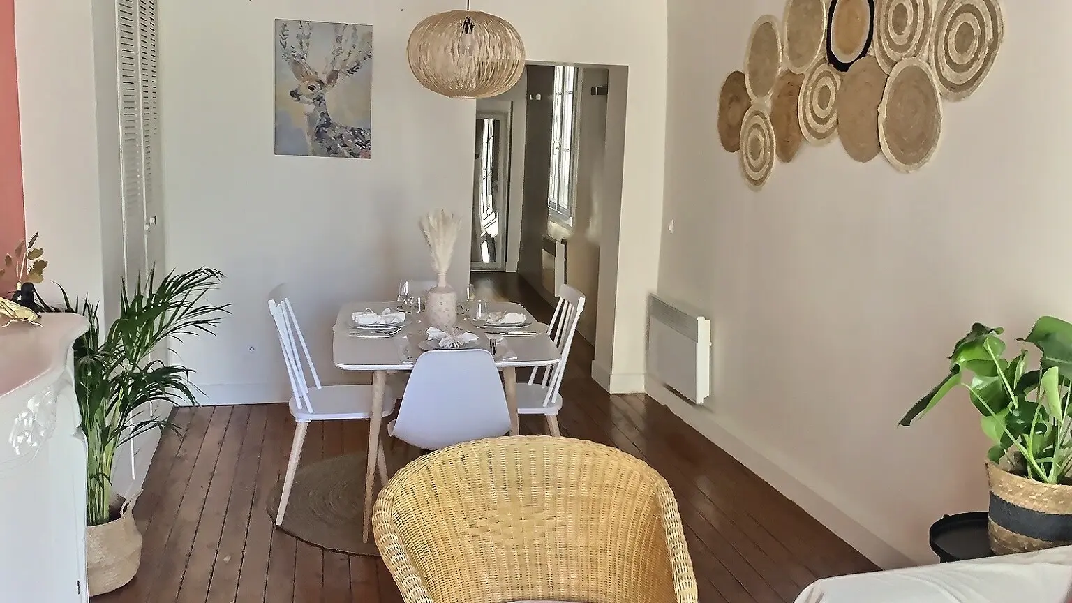 The Golden Cocoon, appartement en hyper centre à Saint Germain en Laye