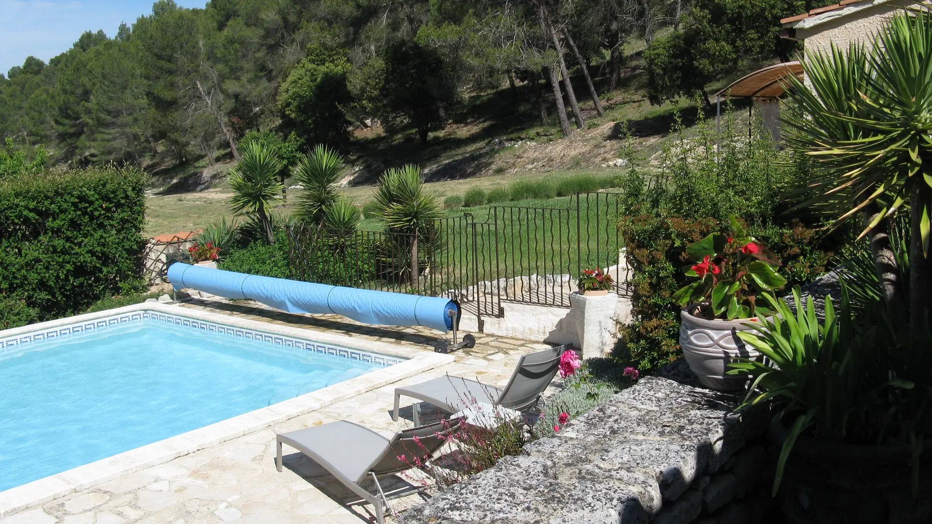 Mme Saey - luberon cote sud, meublé de tourisme; classé; villelaure