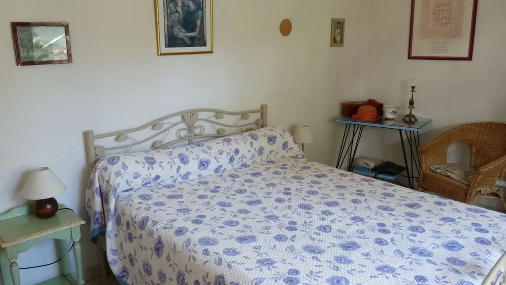 Master bedroom 1