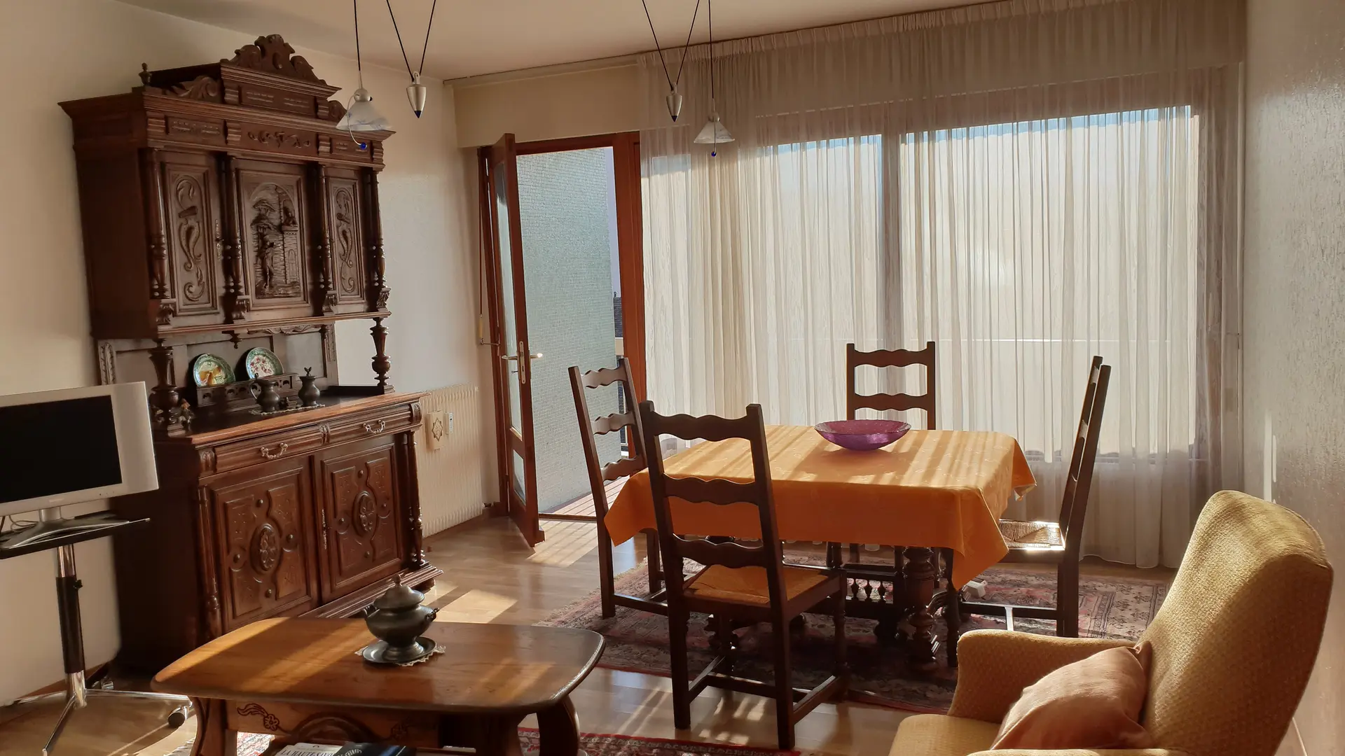 salon / salle à manger