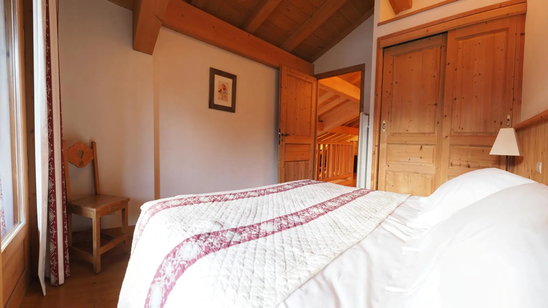 Chambre lit Queen Size (160 x 200) - Niveau 2