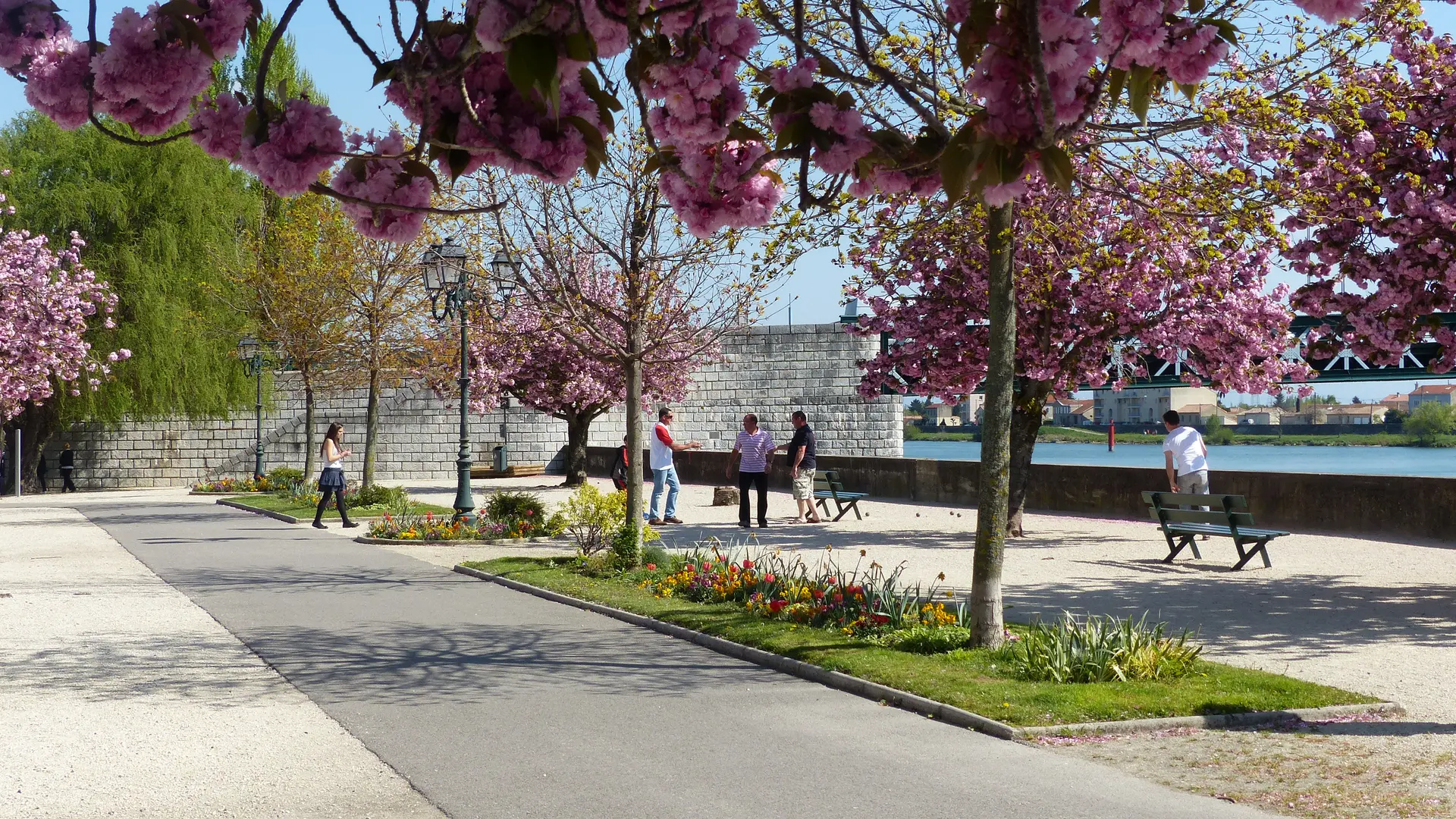 Viarhona rive gauche