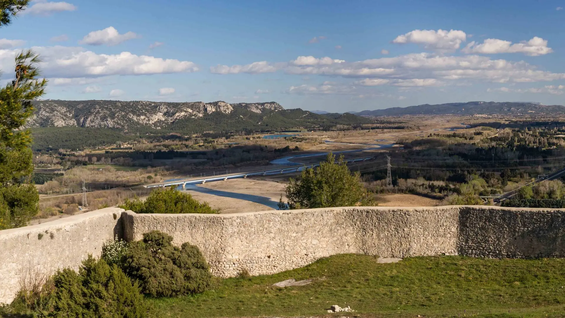 Vue sur la vallée de la Durance depuis Beauregard